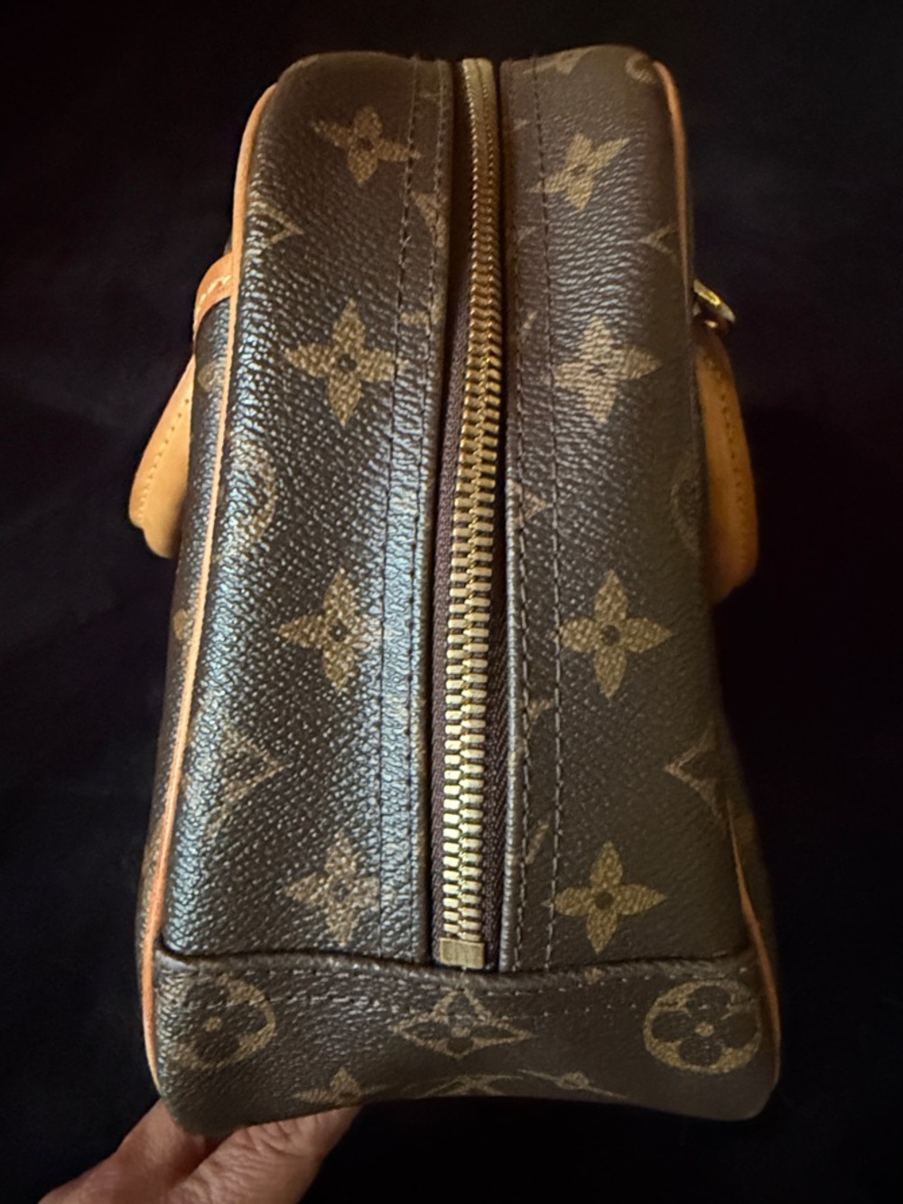 Louis Vuitton Monogram Satchel/Crossbody - Picture 6 of 16